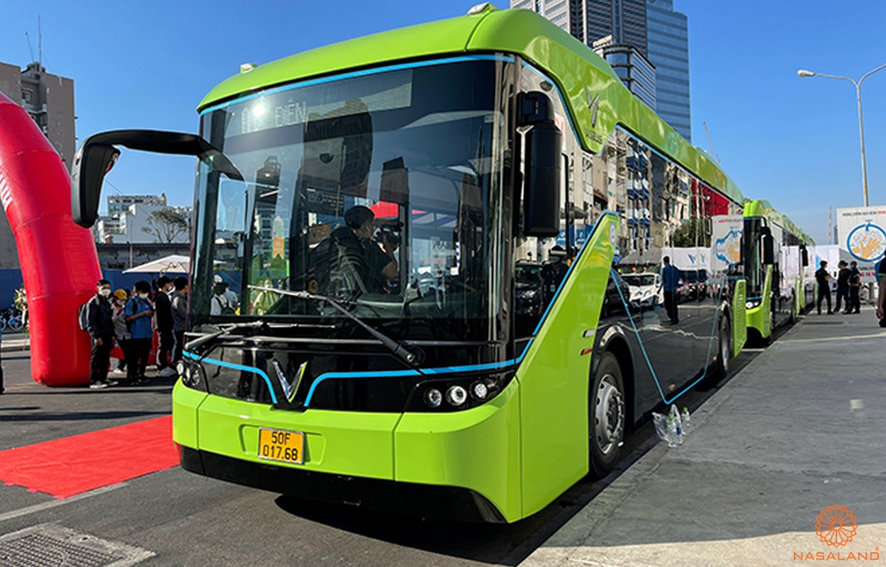 Xe buýt điện VinBus được trang bị với nhiều công nghệ hiện đại, an toàn và thuận tiện