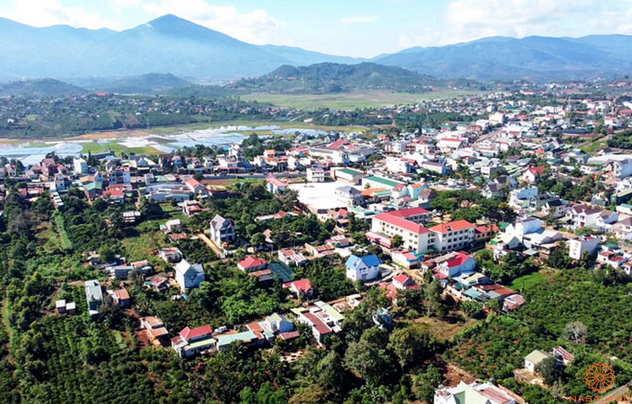 Quy hoạch sử dụng đất Huyện Di Linh nằm trên cao nguyên Di Linh, trung tâm tỉnh Lâm Đồng