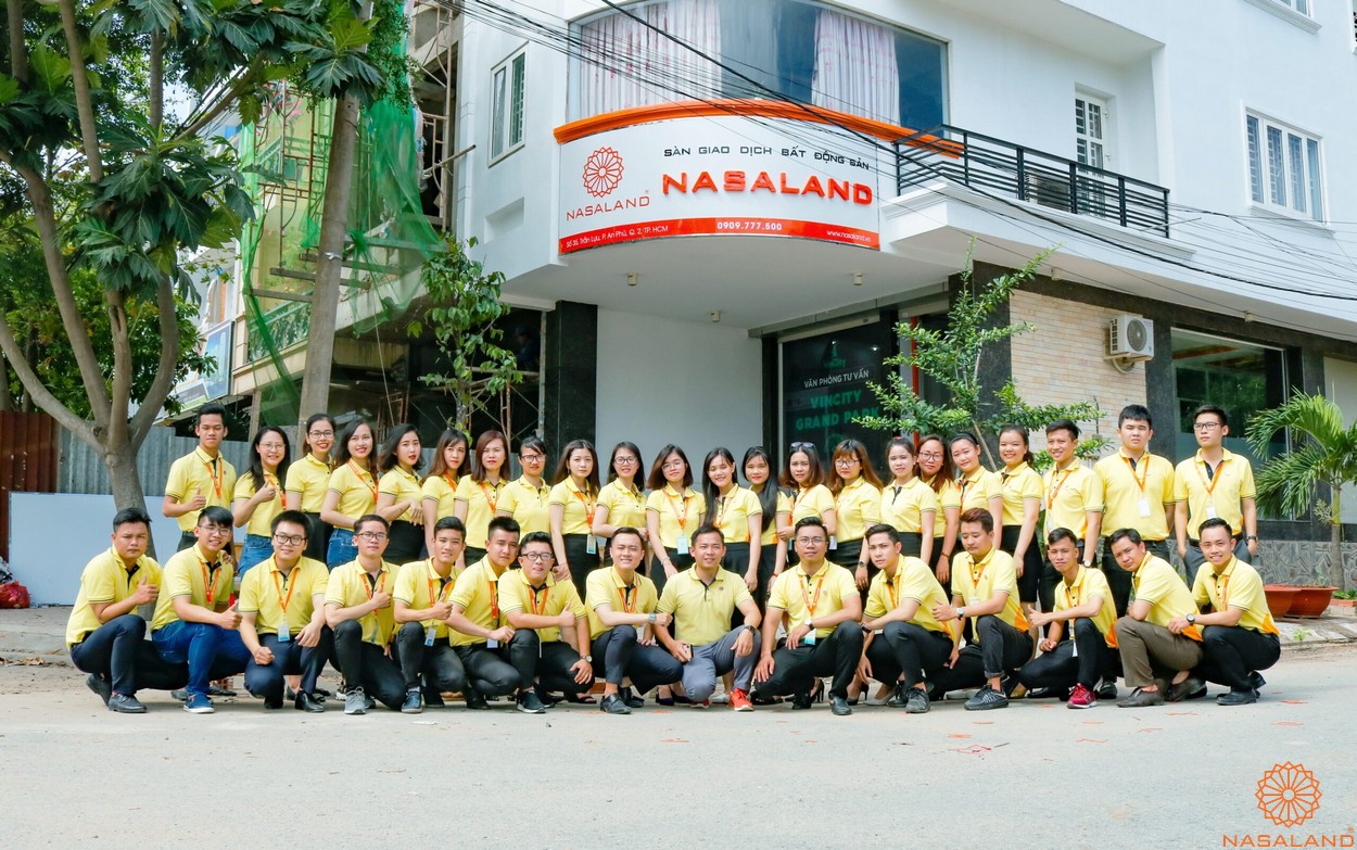 Đội ngũ chuyên viên kinh doanh tại Nasaland - đất nền Bảo Lộc Capital