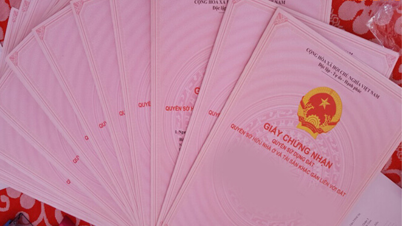 Sổ hồng chung là giấy chứng nhận quyền sở hữu đất với các chứng từ đi kèm - sổ hồng chung và sổ hồng riêng